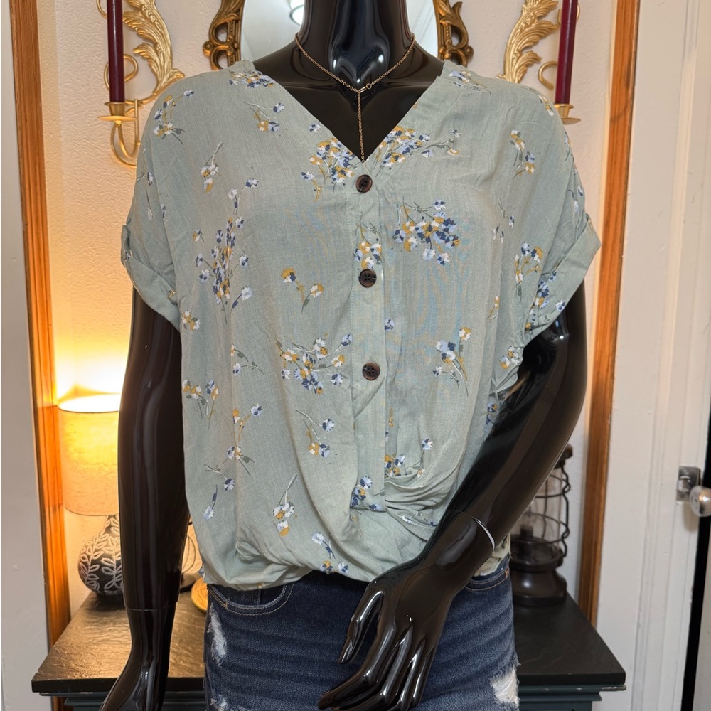 Floral Button-Up Women's Top